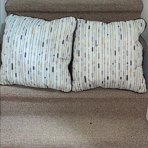Throw pillows - double sized as pictured